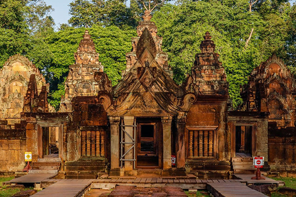 Banteay Srei Temple