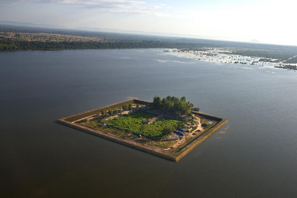 Baray Island